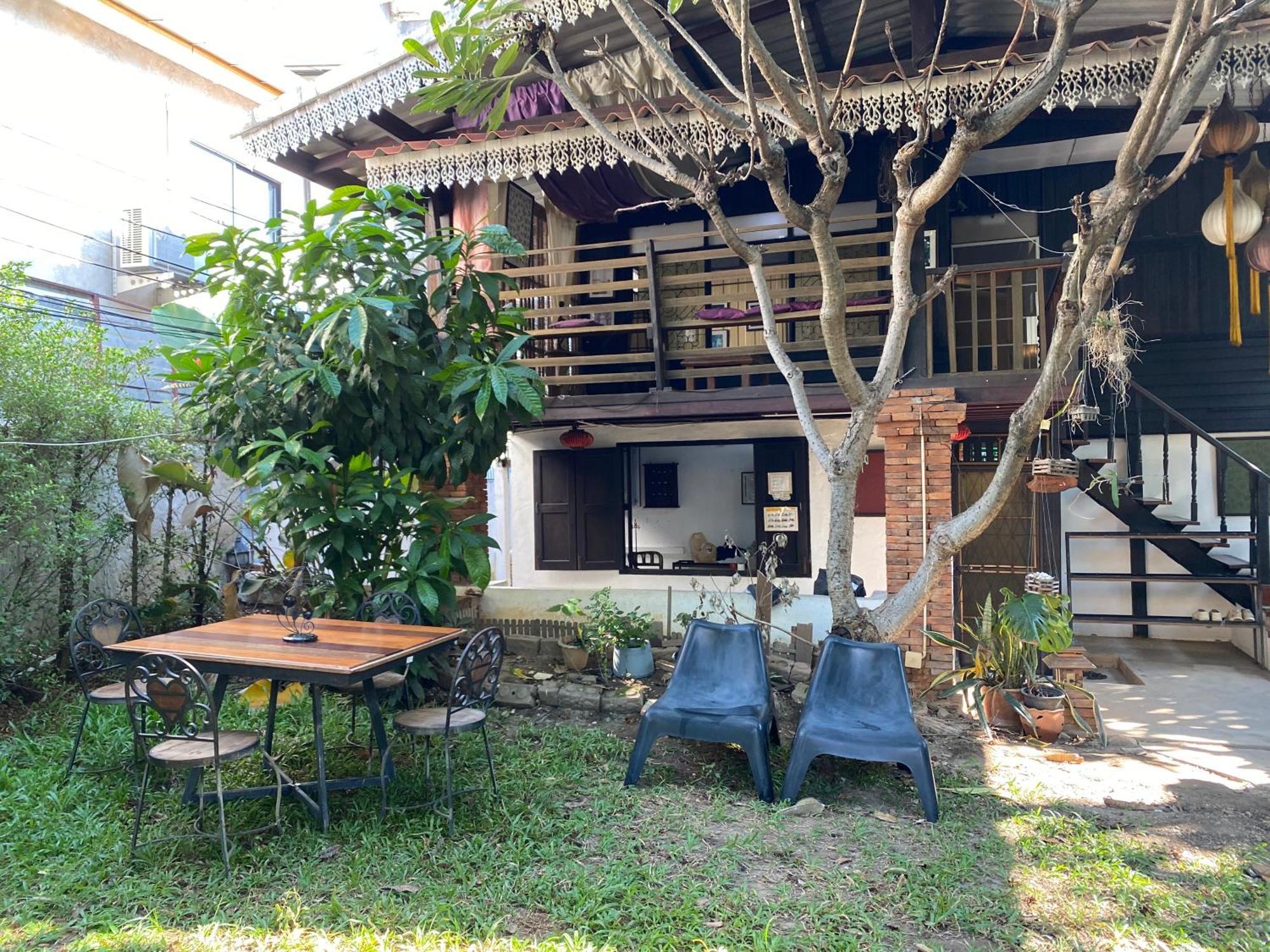 Hostel Nearthepark Boutique House Čiang Mai Exteriér fotografie